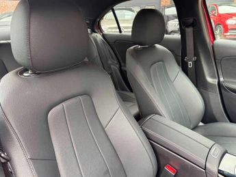MERCEDES-BENZ A CLASS A200 Sport Executive 4Dr Auto