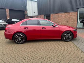 MERCEDES-BENZ A CLASS A200 Sport Executive 4Dr Auto