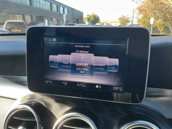 MERCEDES-BENZ GLC Glc 250D 4Matic Amg Line Premium 5Dr 9G-Tronic