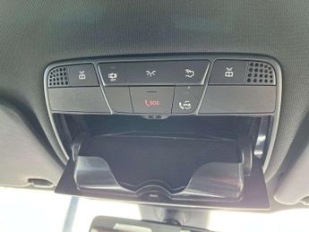 MERCEDES-BENZ GLC Glc 220D 4Matic Amg Line 5Dr 9G-Tronic