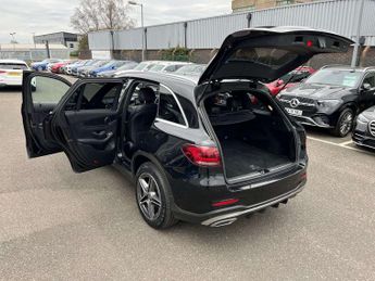 MERCEDES-BENZ GLC Glc 220D 4Matic Amg Line 5Dr 9G-Tronic