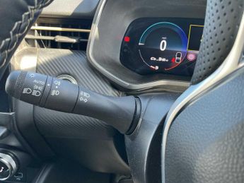 RENAULT CLIO 1.6 E-Tech Full Hybrid 145 Engineered 5Dr Auto