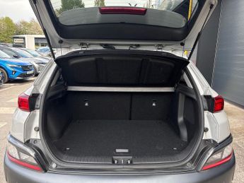 HYUNDAI KONA 1.6 H-Gdi Premium Suv 5Dr Petrol Hybrid Dct Euro 6 (S/S) (141 Ps