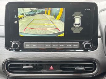 HYUNDAI KONA 1.6 H-Gdi Premium Suv 5Dr Petrol Hybrid Dct Euro 6 (S/S) (141 Ps