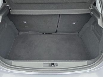 VAUXHALL CORSA 50Kwh Elite Nav Premium Hatchback 5Dr Electric Auto (7.4Kw Charg