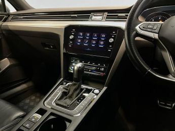 VOLKSWAGEN PASSAT 2.0 Tdi Evo R-Line Estate 5Dr Diesel Dsg Euro 6 (S/S) (150 Ps)