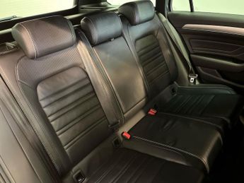 VOLKSWAGEN PASSAT 2.0 Tdi Evo R-Line Estate 5Dr Diesel Dsg Euro 6 (S/S) (150 Ps)