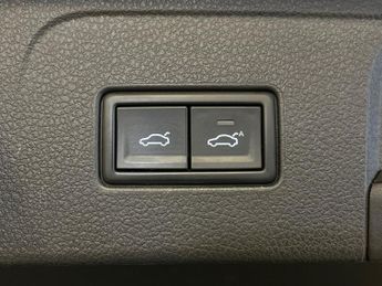 VOLKSWAGEN PASSAT 2.0 Tdi Evo R-Line Estate 5Dr Diesel Dsg Euro 6 (S/S) (150 Ps)