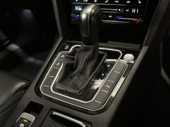 VOLKSWAGEN PASSAT 2.0 Tdi Evo R-Line Estate 5Dr Diesel Dsg Euro 6 (S/S) (150 Ps)