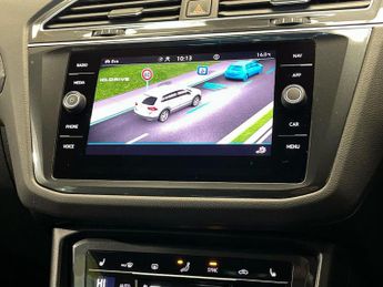 VOLKSWAGEN TIGUAN 1.5 Tsi R-Line Edition Suv 5Dr Petrol Dsg Euro 6 (S/S) (150 Ps)