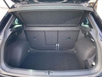 VOLKSWAGEN TIGUAN 1.5 Tsi R-Line Suv 5Dr Petrol Dsg Euro 6 (S/S) (150 Ps)