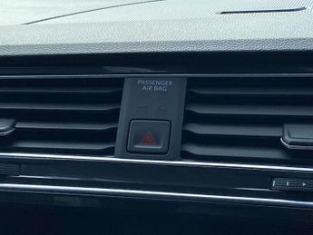 VOLKSWAGEN TIGUAN 1.5 Tsi R-Line Suv 5Dr Petrol Dsg Euro 6 (S/S) (150 Ps)