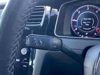 VOLKSWAGEN GOLF 2.0 Tdi 184 Gtd Blueline 5Dr Dsg