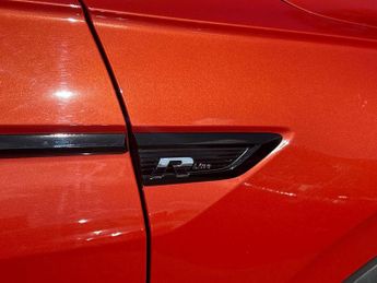 VOLKSWAGEN TIGUAN ALLSPACE 2.0 Tdi R-Line Suv 5Dr Diesel Dsg Euro 6 (S/S) (150 Ps)