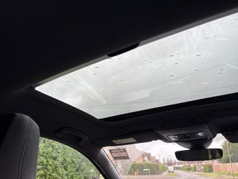 VOLKSWAGEN GOLF 1.5 Etsi Mhev R-Line Hatchback 5Dr Petrol Hybrid Dsg Euro 6 (S/S