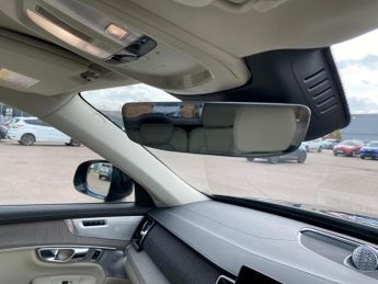 VOLVO XC90 2.0 B5 Mhev Ultra Dark Suv 5Dr Petrol Hybrid Auto 4Wd Euro 6 (S/