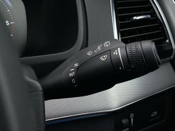 VOLVO XC90 2.0 B5 Mhev R-Design Suv 5Dr Diesel Hybrid Auto 4Wd Euro 6 (S/S)