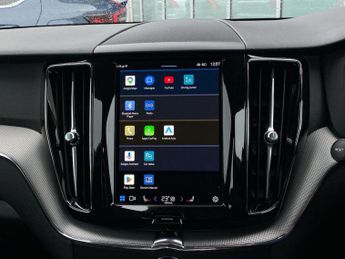 VOLVO XC60 2.0 B5 Mhev Core Suv 5Dr Petrol Hybrid Auto Awd Euro 6 (S/S) (25