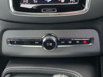 VOLVO XC90 2.0 B5D [235] R Design Pro 5Dr Awd Geartronic