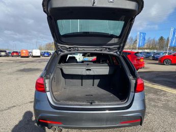 BMW 3 SERIES 2.0 320D M Sport Touring 5Dr Diesel Auto Euro 6 (S/S) (190 Ps)