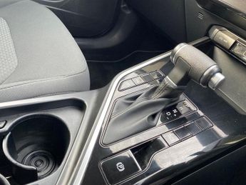 KIA NIRO 1.6 Gdi Hybrid 2 5Dr Dct