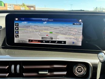 MERCEDES-BENZ EQC Eqc 400 300Kw Amg Line Edition 80Kwh 5Dr Auto