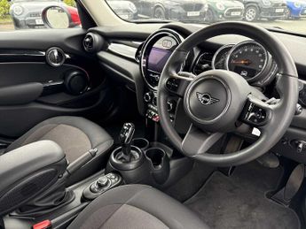 MINI HATCHBACK 1.5 Cooper Classic 5Dr Auto