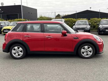 MINI HATCHBACK 1.5 Cooper Classic 5Dr Auto