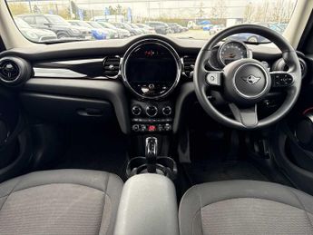 MINI HATCHBACK 1.5 Cooper Classic 5Dr Auto