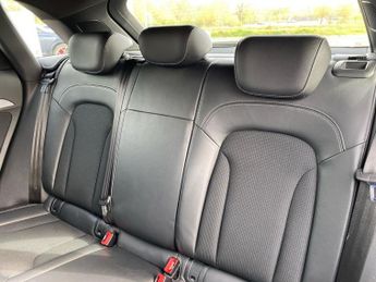 AUDI Q3 1.4 Tfsi Cod S Line Edition Suv 5Dr Petrol S Tronic Euro 6 (S/S)