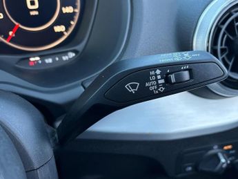 AUDI Q2 1.5 Tfsi Cod 35 S Line Suv 5Dr Petrol S Tronic Euro 6 (S/S) (150