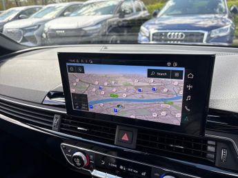 AUDI A4 2.0 Tdi 35 Black Edition Estate 5Dr Diesel S Tronic Euro 6 (S/S)