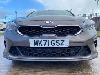 KIA CEED 1.5 T-Gdi 3 Hatchback 5Dr Petrol Dct Euro 6 (S/S) (158 Bhp)