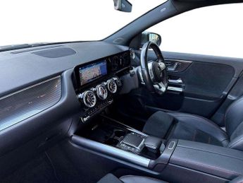 MERCEDES-BENZ GLA Gla 220D 4Matic Amg Line Premium Plus 5Dr Auto