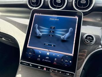 MERCEDES-BENZ GLC COUPE Glc 300 4Matic Amg Line Premium 5Dr 9G-Tronic