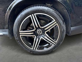 MERCEDES-BENZ GLC COUPE Glc 300 4Matic Amg Line Premium 5Dr 9G-Tronic