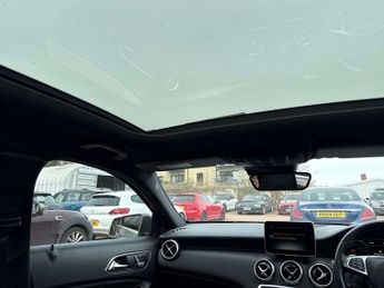 MERCEDES-BENZ A CLASS A200D Amg Line Premium Plus 5Dr Auto