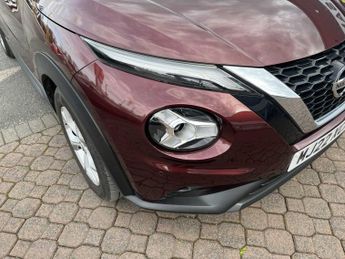 NISSAN JUKE 1.0 Dig-T 114 N-Connecta 5Dr Dct