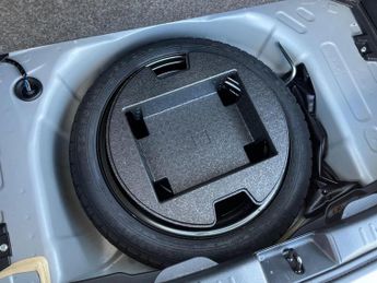 TOYOTA YARIS 1.5 Vvt-H Icon Hatchback 5Dr Petrol Hybrid E-Cvt Euro 6 (S/S) (1