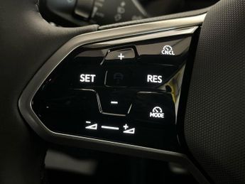 VOLKSWAGEN ID.4 210Kw Match Pro 77Kwh 5Dr Auto