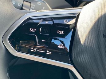 VOLKSWAGEN ID.4 Pro 77Kwh Match Suv 5Dr Electric Auto (286 Ps)