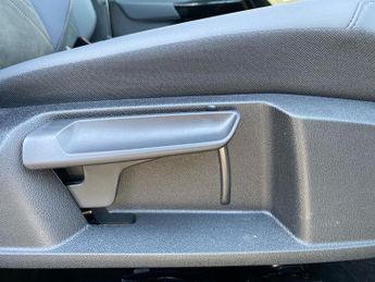 VOLKSWAGEN ID.4 Pro 77Kwh Match Suv 5Dr Electric Auto (286 Ps)