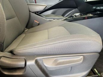 KIA NIRO 64.8Kwh 2 Suv 5Dr Electric Auto (201 Bhp)