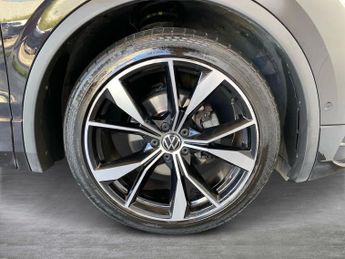 VOLKSWAGEN TIGUAN 1.5 Tsi R-Line Suv 5Dr Petrol Dsg Euro 6 (S/S) (150 Ps)
