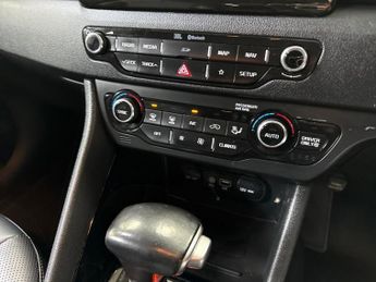 KIA NIRO 1.6 Gdi Phev 3 5Dr Dct