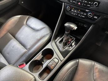 KIA NIRO 1.6 Gdi Phev 3 5Dr Dct