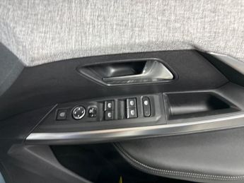 PEUGEOT 3008 73Kwh Gt Suv 5Dr Electric Auto (210 Ps)