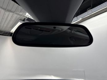 VAUXHALL GRANDLAND 1.5 Turbo D Sri Suv 5Dr Diesel Auto Euro 6 (S/S) (130 Ps)