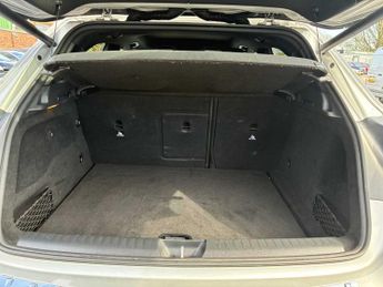 MERCEDES-BENZ GLA Gla 250 4Matic Amg Line Premium Plus 5Dr Auto