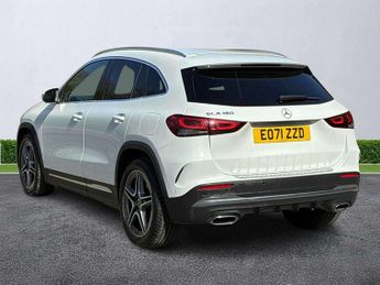 MERCEDES-BENZ GLA Gla 180 Amg Line Executive 5Dr Auto